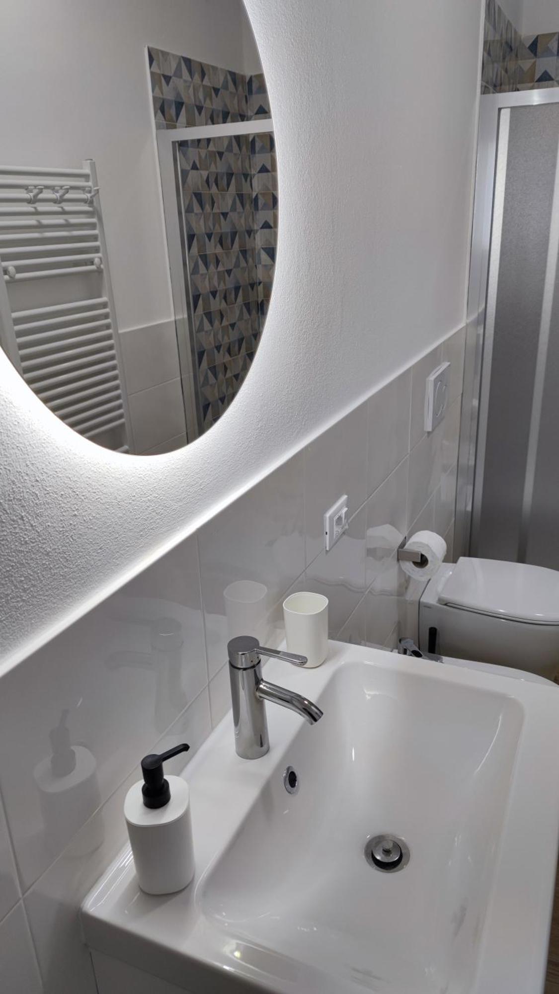 Villa Dolcitalia Tra Gardaland E Le Terme Di Cola Lazise Room photo